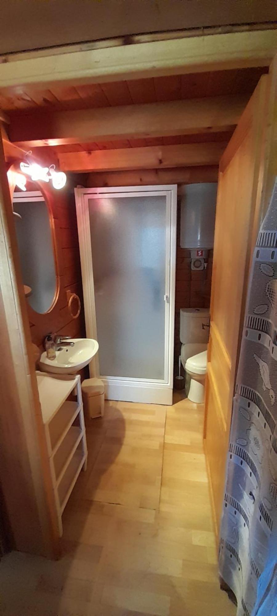 Location Type Gite, Chambre D'Hote, Meuble De Tourisme Dans Joli Petit Chalet Typique Et Ou Jolie Roulotte Type Boheme Waldighoffen Zewnętrze zdjęcie