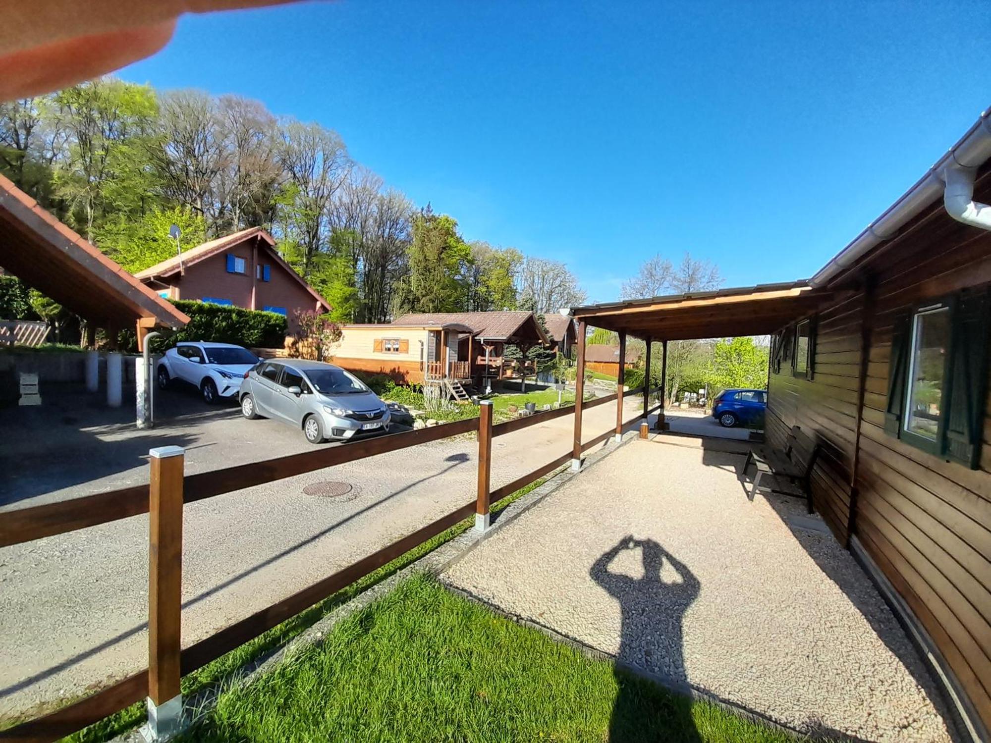 Location Type Gite, Chambre D'Hote, Meuble De Tourisme Dans Joli Petit Chalet Typique Et Ou Jolie Roulotte Type Boheme Waldighoffen Zewnętrze zdjęcie